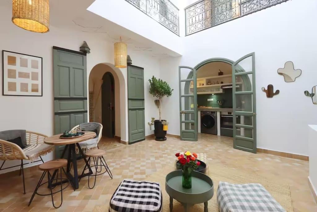 מרקש Riad Ptit Kech, Bassin Terrasse - Petits Dejeuners מראה חיצוני תמונה