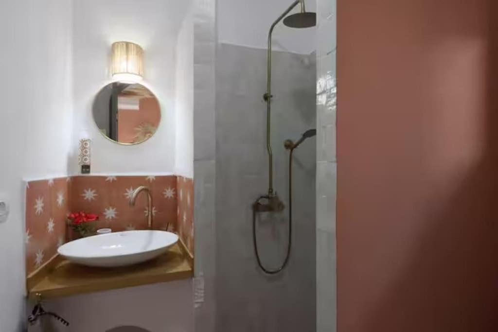מרקש Riad Ptit Kech, Bassin Terrasse - Petits Dejeuners מראה חיצוני תמונה